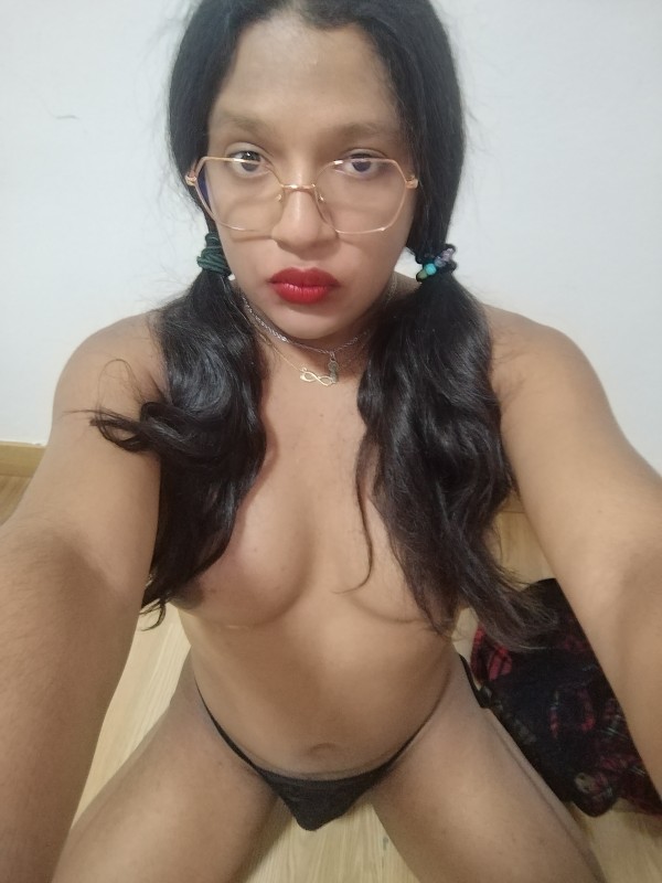 Daniela trans sexi,fiestera y gugutona