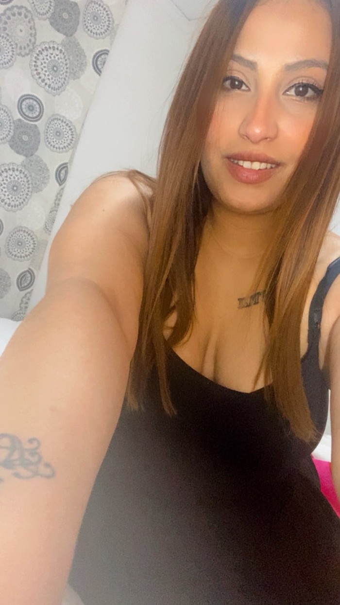 ESCORT ESPAÑOLA ARDIENTE FIESTERA NOVEDAD