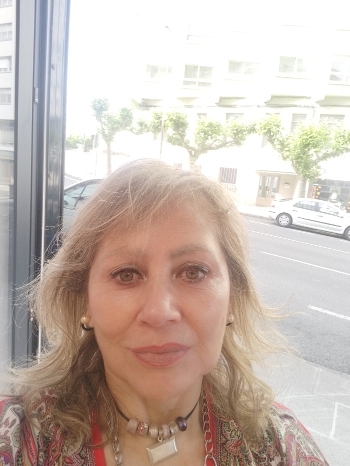TU MILF DE CONFIANZA TE INVITA A LEER MI ANUNCIO
