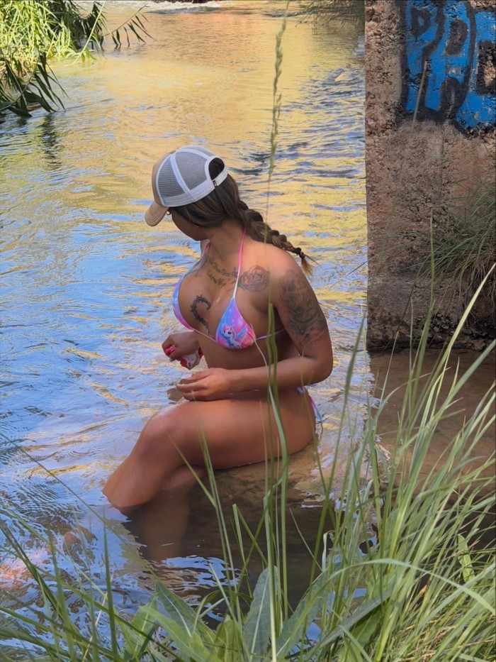 Trans colombiana bella y muy dulce