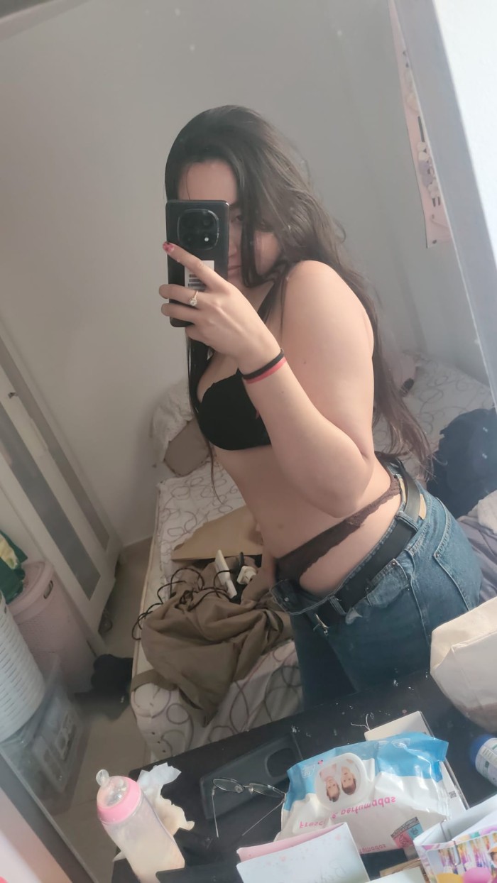 En el fraile guapa chica tu coche o salidas