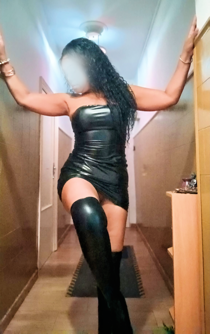 Veronica sexy latina en Sonseca
