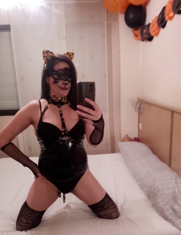 SOY TU DULCE PECADO. HOY ESTOY CON GANAS DE TODO. FOLLAME .. FIESTERA