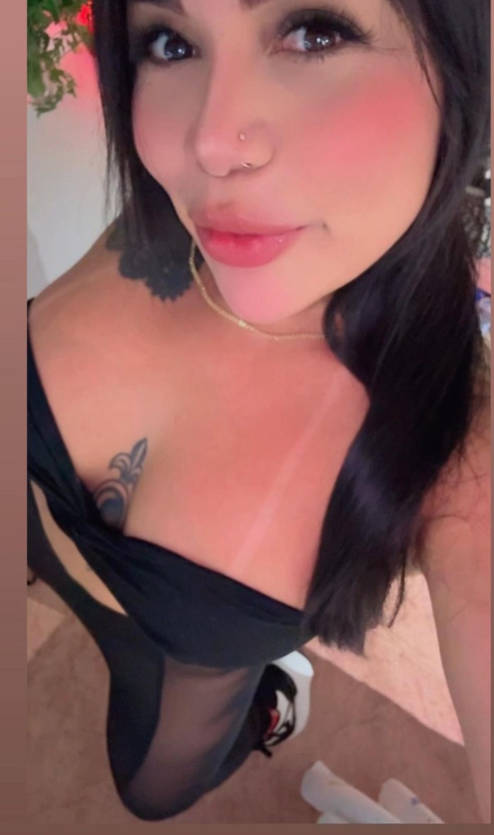 CARA DE ANGEL CUERPO DE DIOSA