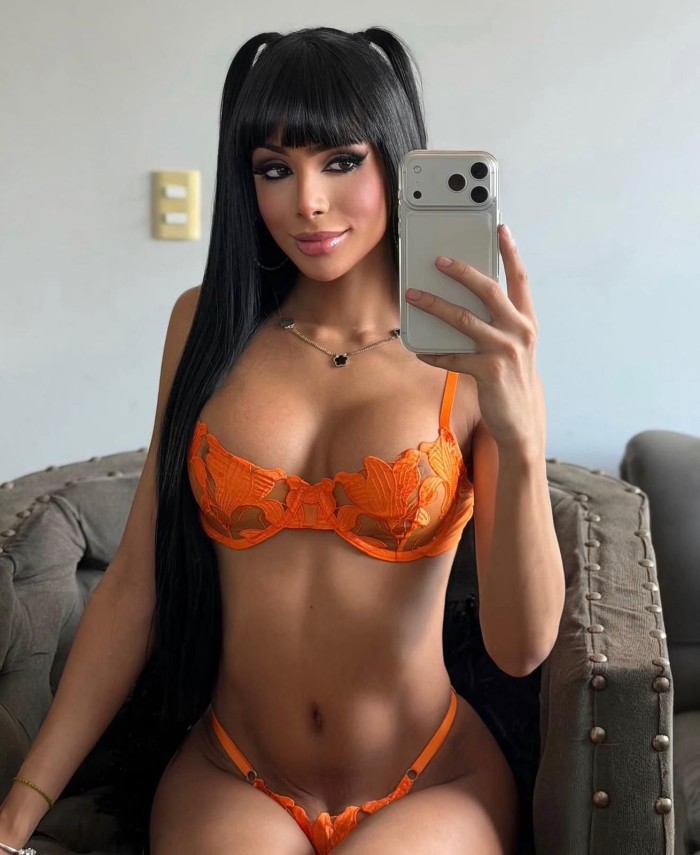 ¡NOVEDAD EXCLUSIVA! COMPLACIENTE Y MUY FIESTERA