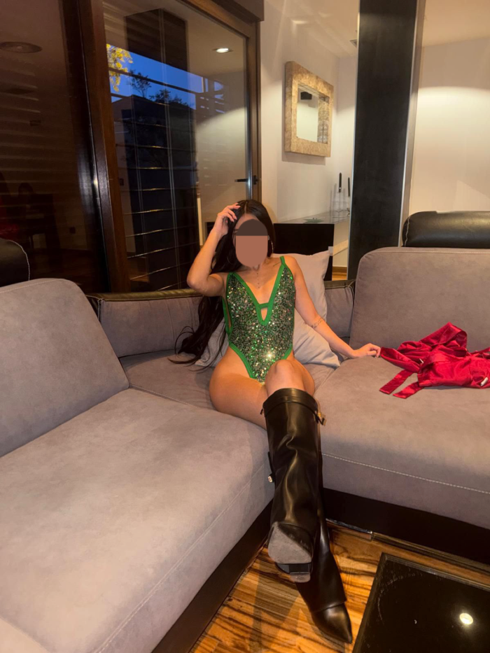 Carla: Una tentación colombiana muy ardiente