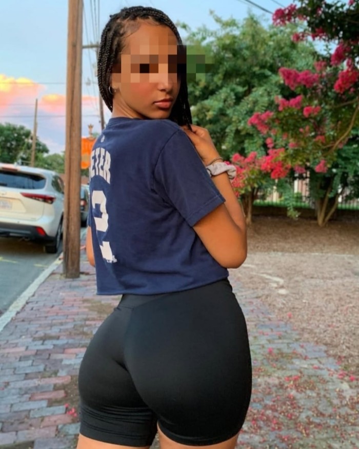 EN EL EJIDO HARMONY HERMOSA LATINA DE VISITA