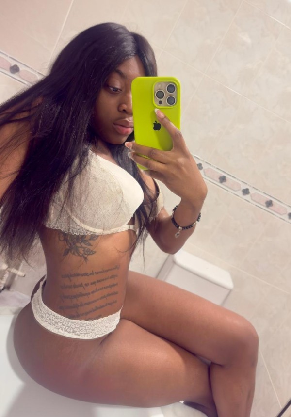 ven disfruta de mi cuerpo