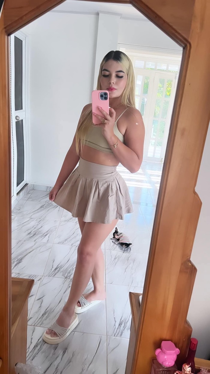 HERMOSA SENSUAL APASIONDA BUENA AMANTE