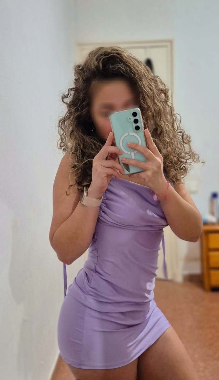 JULIETA UNA CHICA MUY SENSUAL Y DISCRETA LLÁMAME
