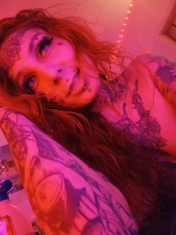 ENG lengua Doble, 18cm, Qlona, tattoos, auténtica