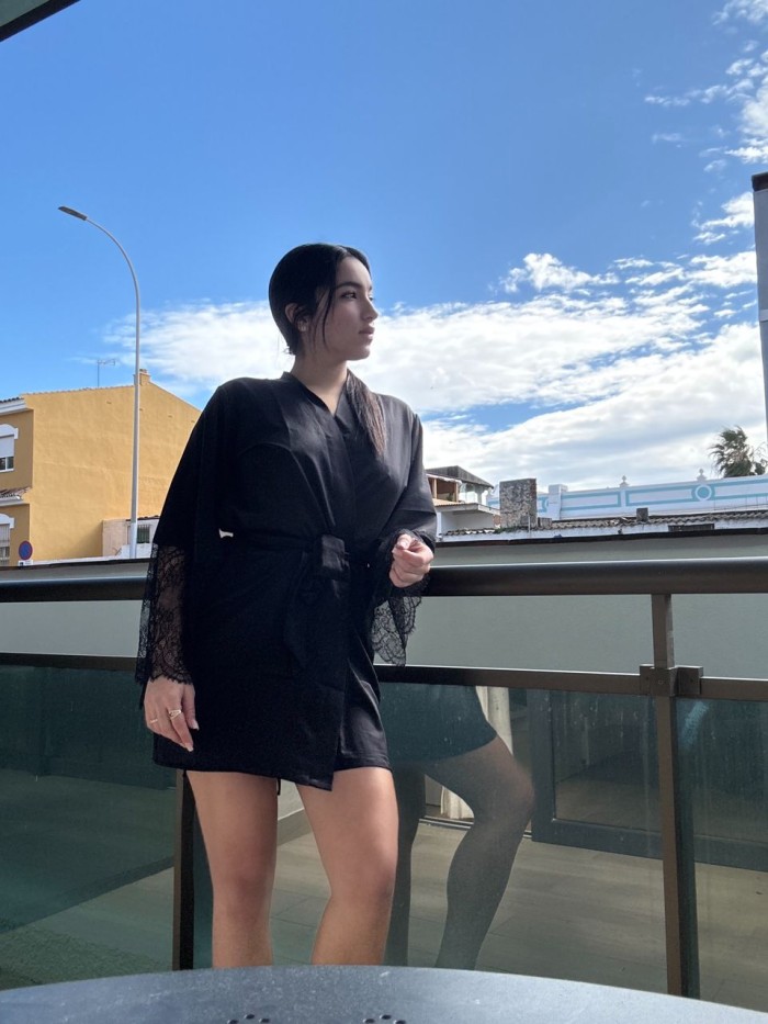 EN TORREMOLINOS MUJER DISPUESTA AL PLACER A TOPE