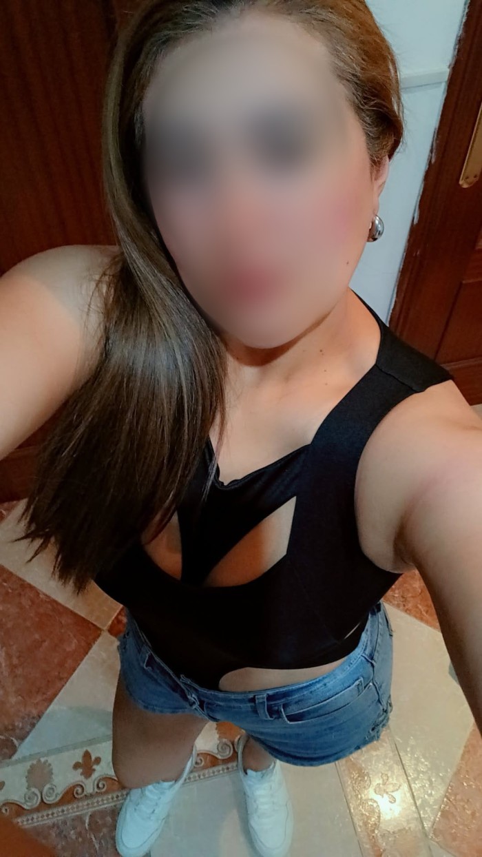DELICIOSA EXQUISITA CACHONDA COMPLACIENTE