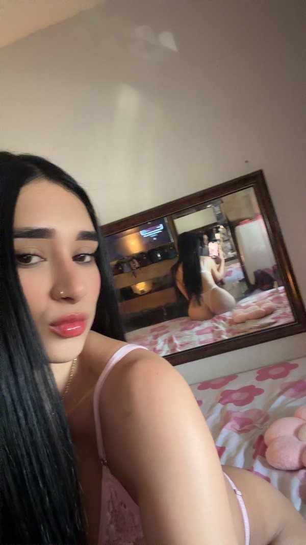 Colombiana cachonda, mamadora profesional