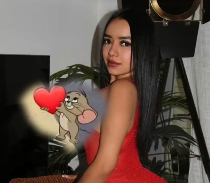 DIANA NOVEDAD GUARRILLA TETONA CON GANAS DE FIESTA