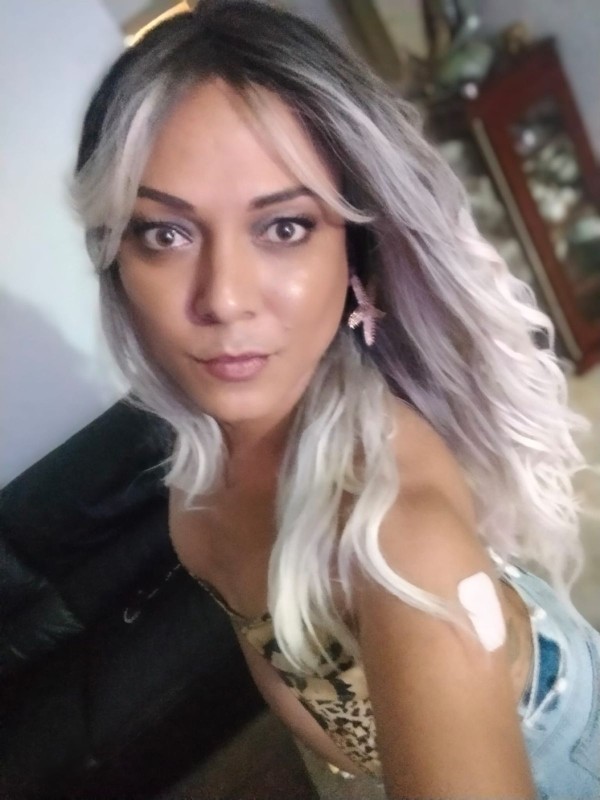 Llegó aquí Mirella ferraz pollona versátil
