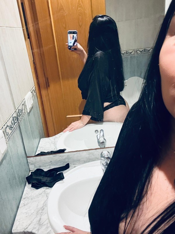 ARDIENTE NOVEDAD FIESTERA  JOVENCITA 24 AÑOS