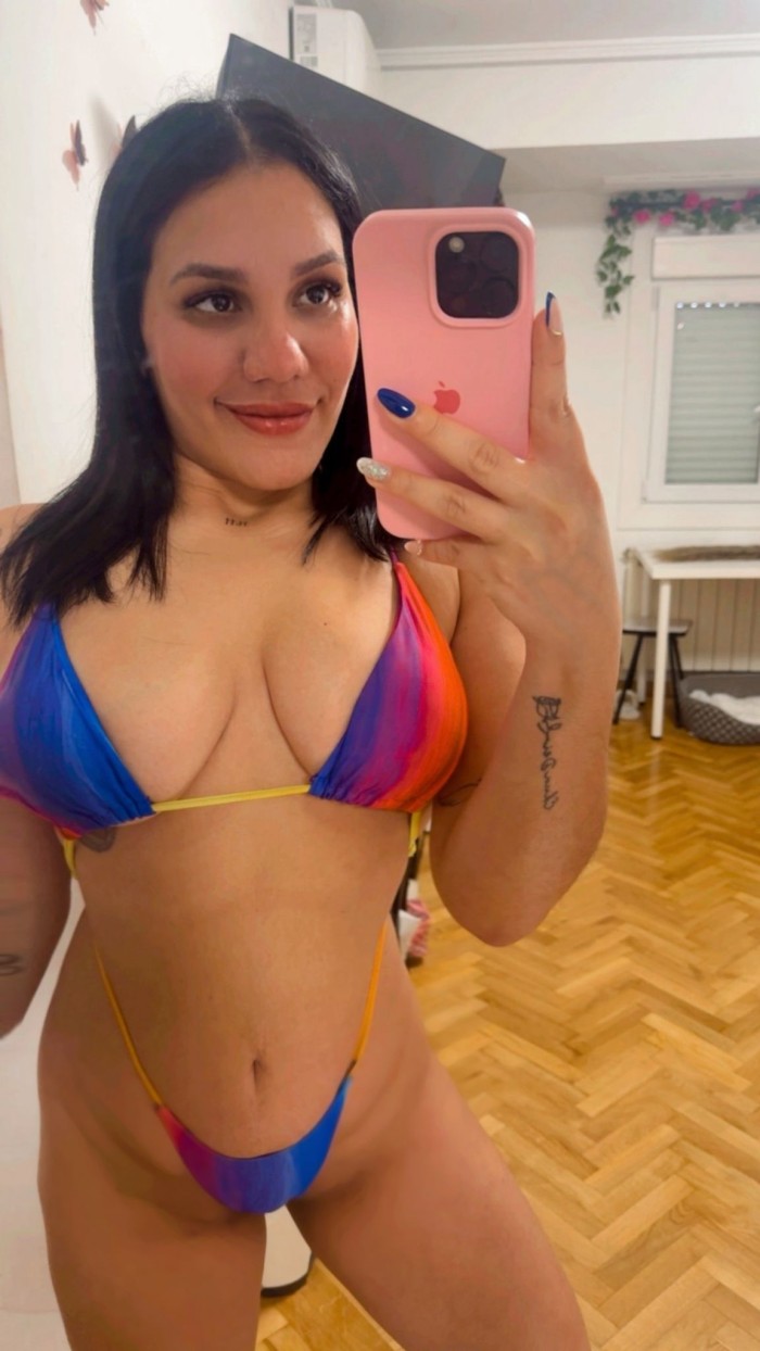 ANASTASIA ATREVIDA JOVENCITA NUEVA EN ZARAGOZA