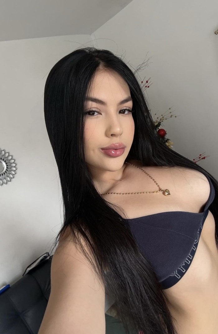 Ven y vive el placer conmigo