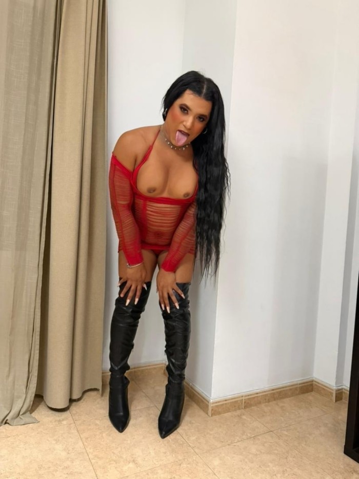Hola amor soy Antonella novedad en las canteras