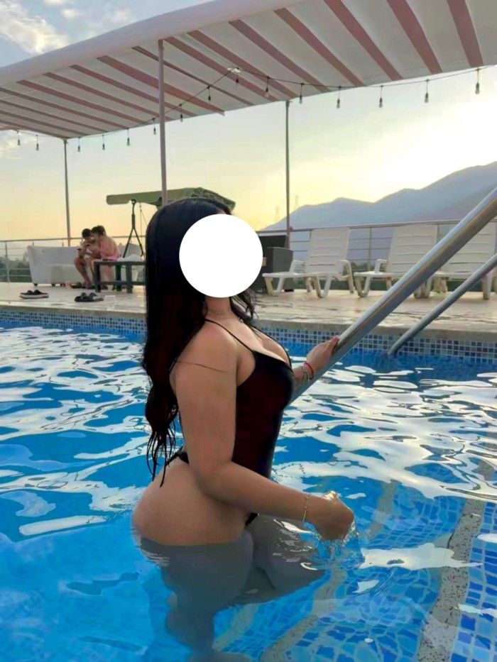IMPLICADA CACHONDA LUJURIOSA COMPLACIENTE