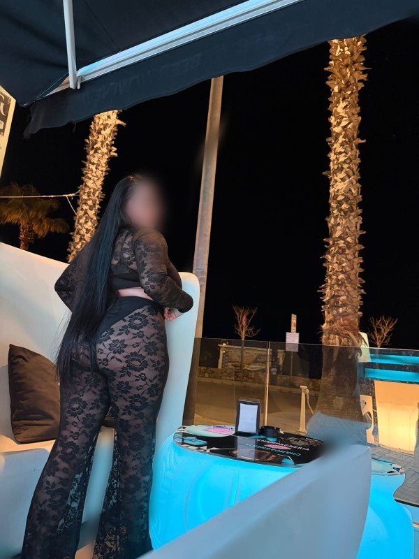 Colombiana jovencita pechotes XXL en granada