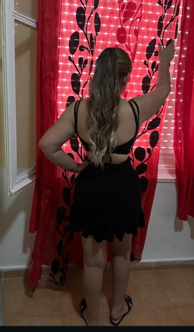 LORENA GUAPISIMA TE HARE SENTIR UNICO
