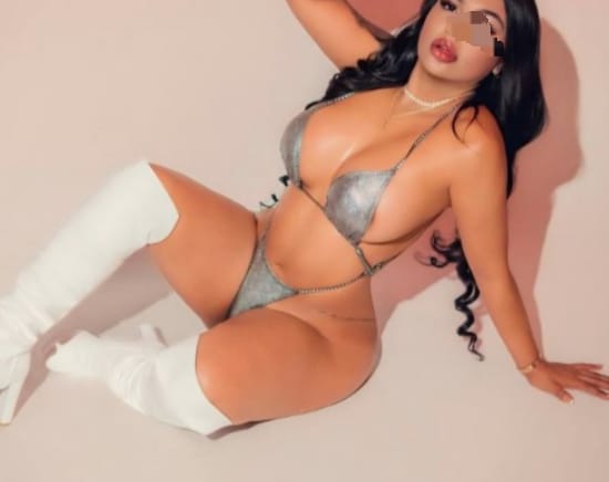 Hola Rocío  De paso, chica, venezolana 641499657