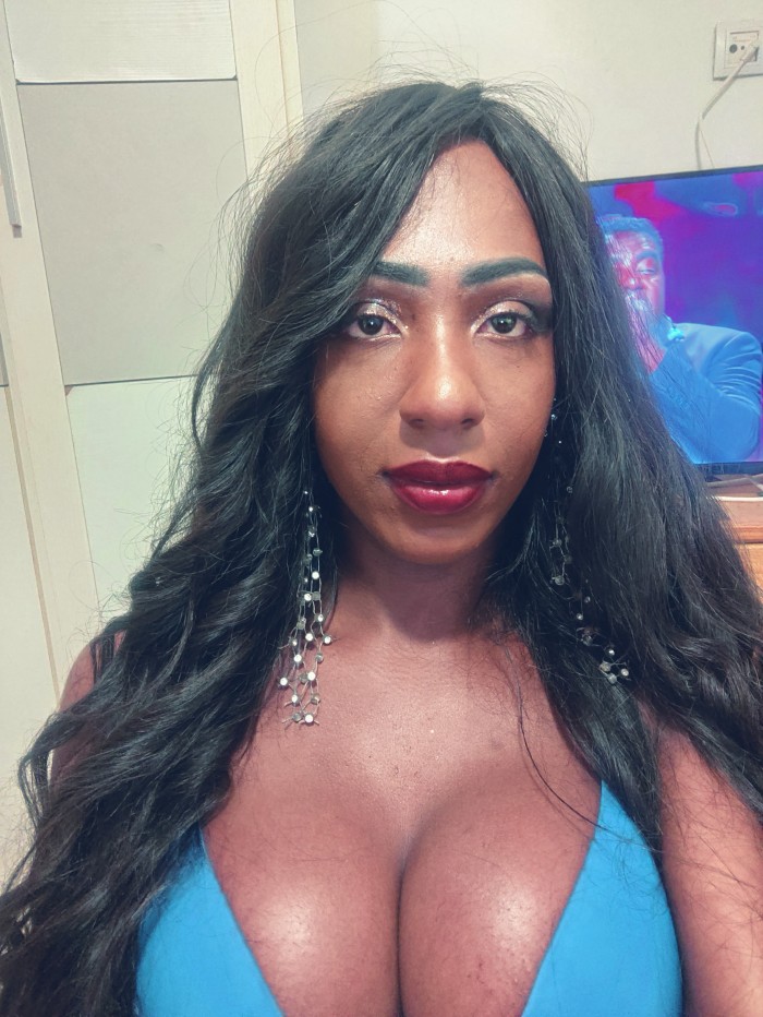 Ola soy gleicy  una trans muy Wapa