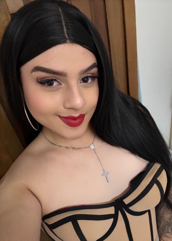 TODA UNA DIOSA TRANS LLENA DE FOGOSIDAD LUJURIA PARA TU PALADAR NOVEDAD VIP