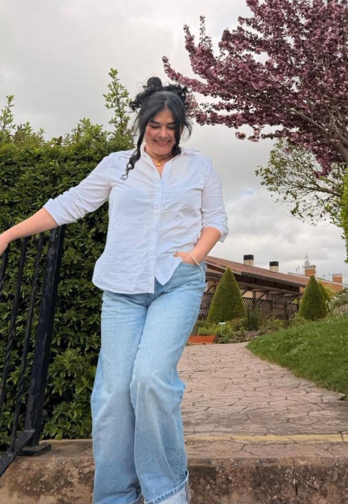 EN CALLE BENJAMIN TUDELA…ENTREGADA CACHONDA IMPLICADA DESEOSA DE PLACER