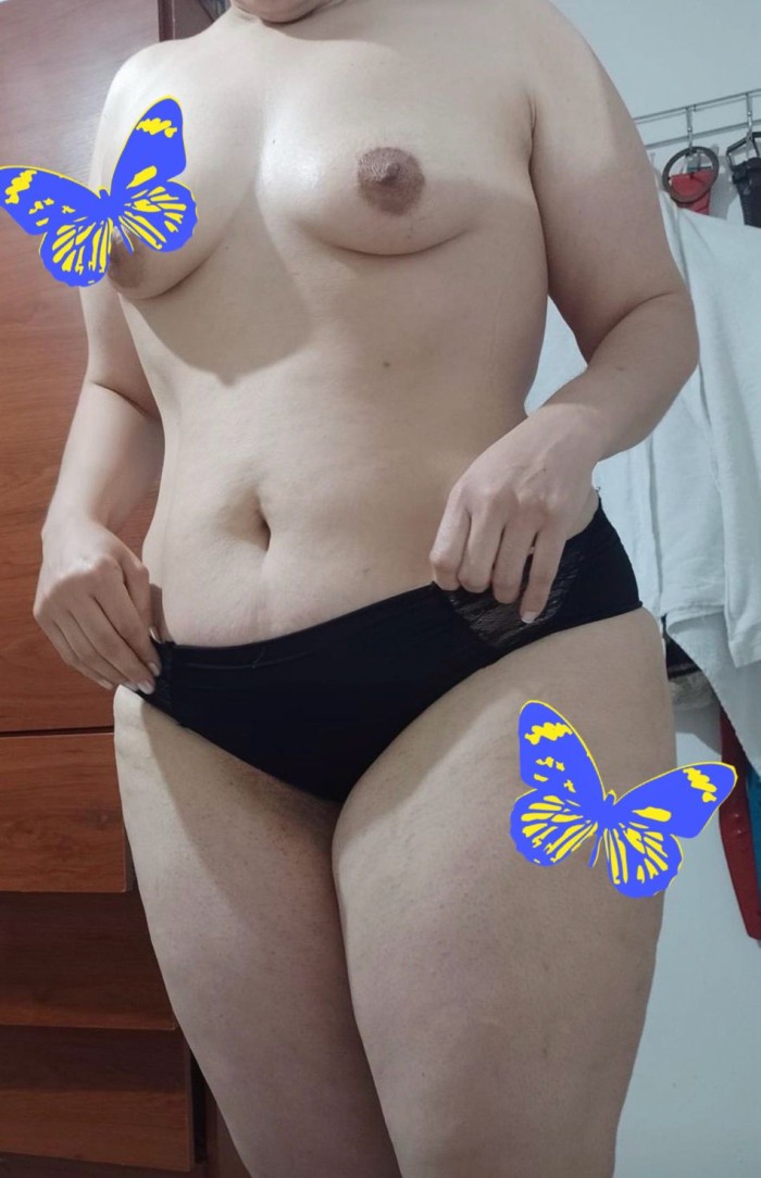 COLOMBIANA COMPLACIENTE Y MORBOSQ