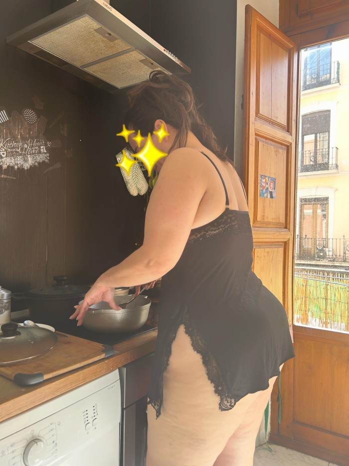 COLOMBIANA COMPLACIENTE Y MORBOSQ