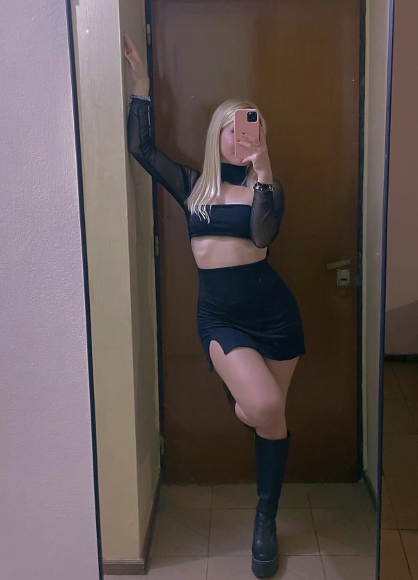 25AÑOS , RUBIA CON GANAS DE CONOCER GENTE