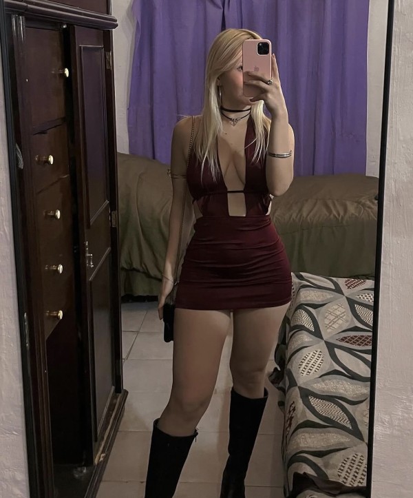 25AÑOS , RUBIA CON GANAS DE CONOCER GENTE