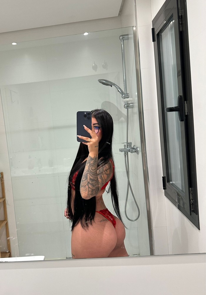ENAMORADA SENSUAL ARDIENTE BOMBA DE SEXO