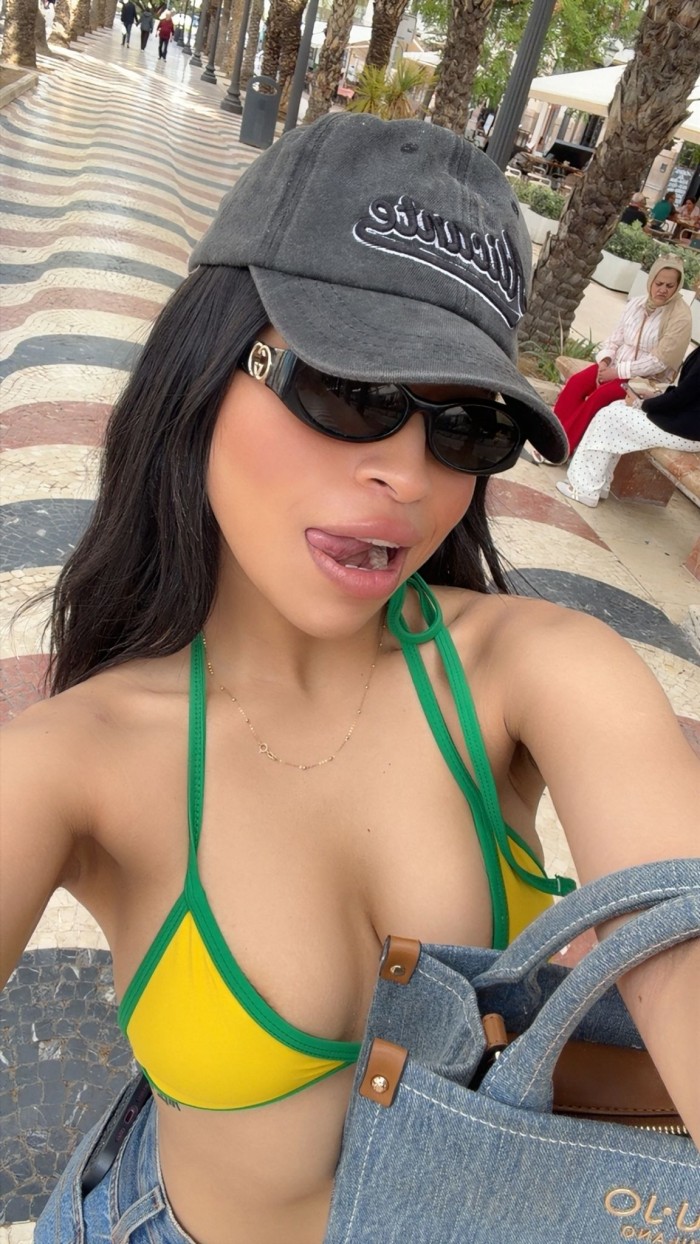 EN SALAMANCA TU CHICA EXOTICA 612207455