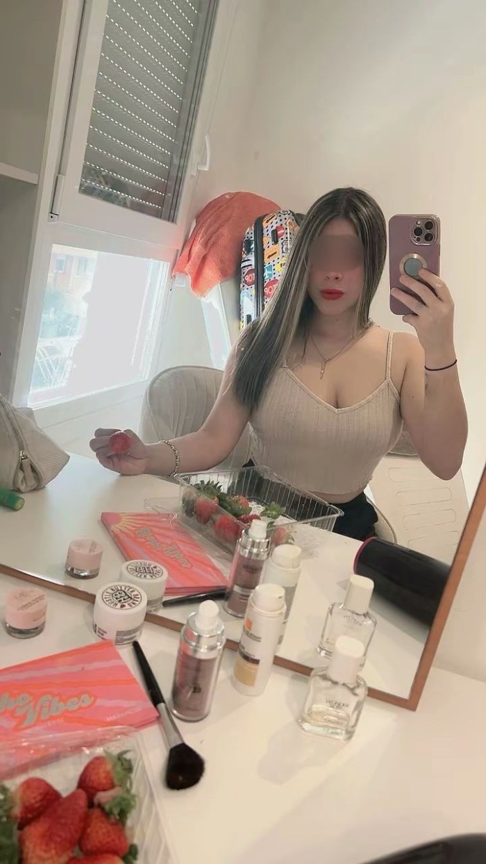 22 AÑOS FOTOS REALES , CITAS POR WHATSAPP