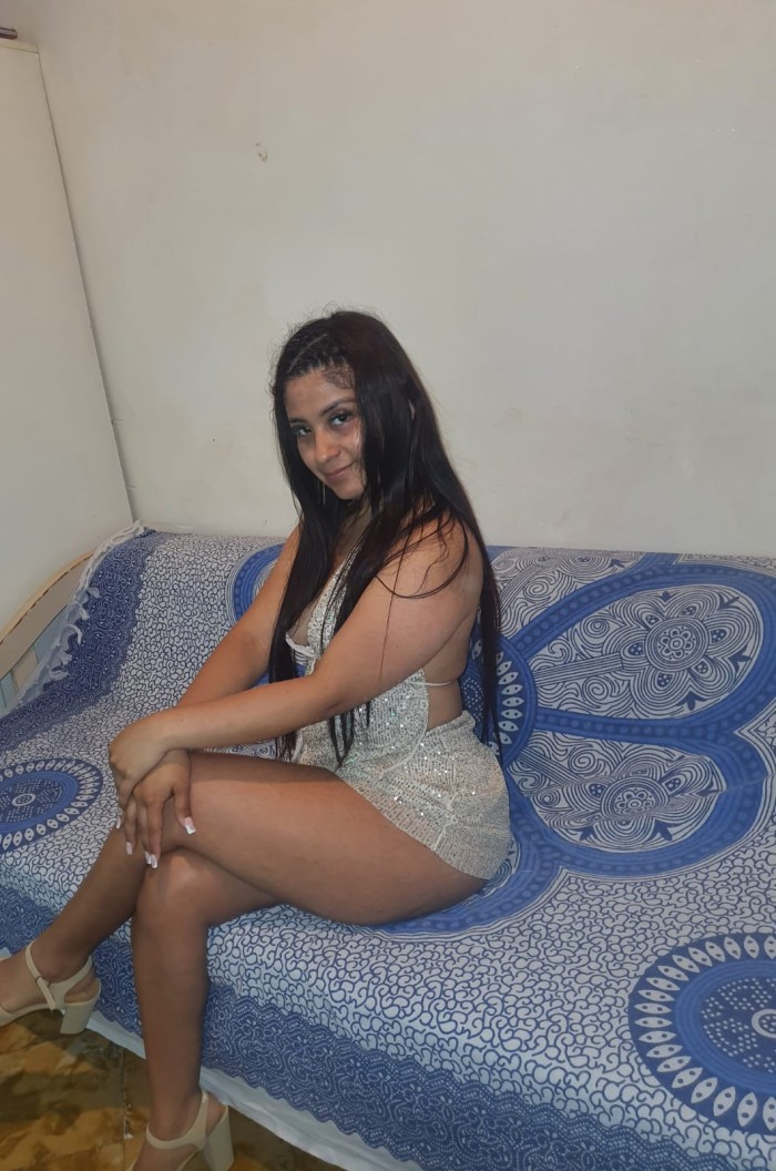 EN PORTO CRISTO SENSUAL APASIONADA BUENA AMANTE