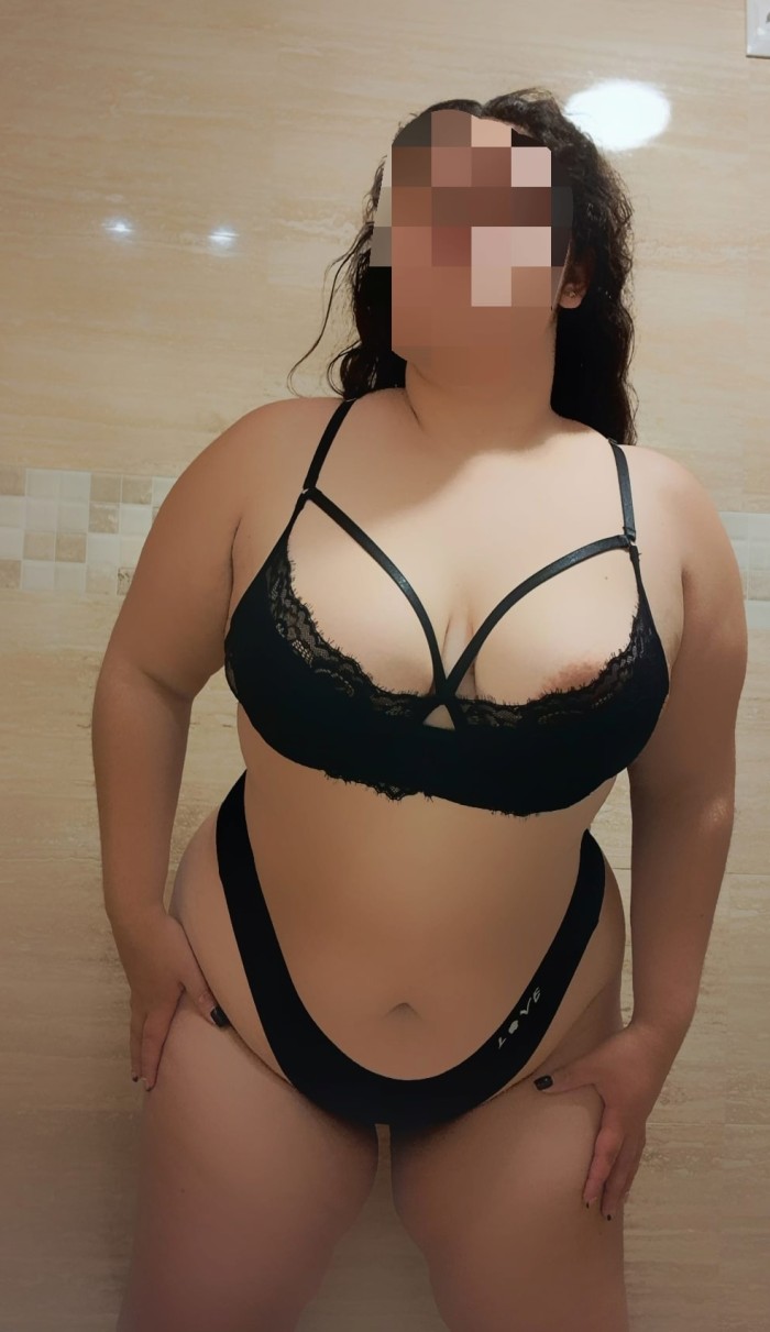JOVENCITA CHILENA BESUCONA CULUNA XXL