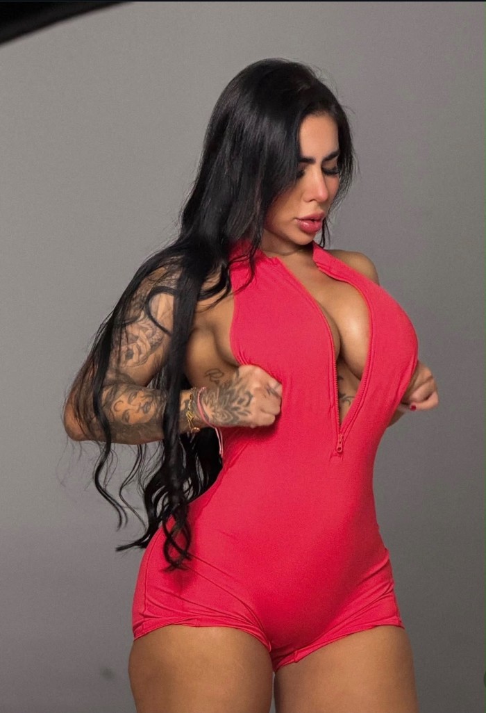 TATI DIOSA DE LA LUJURIA CHICA CACHONDA MOJADA