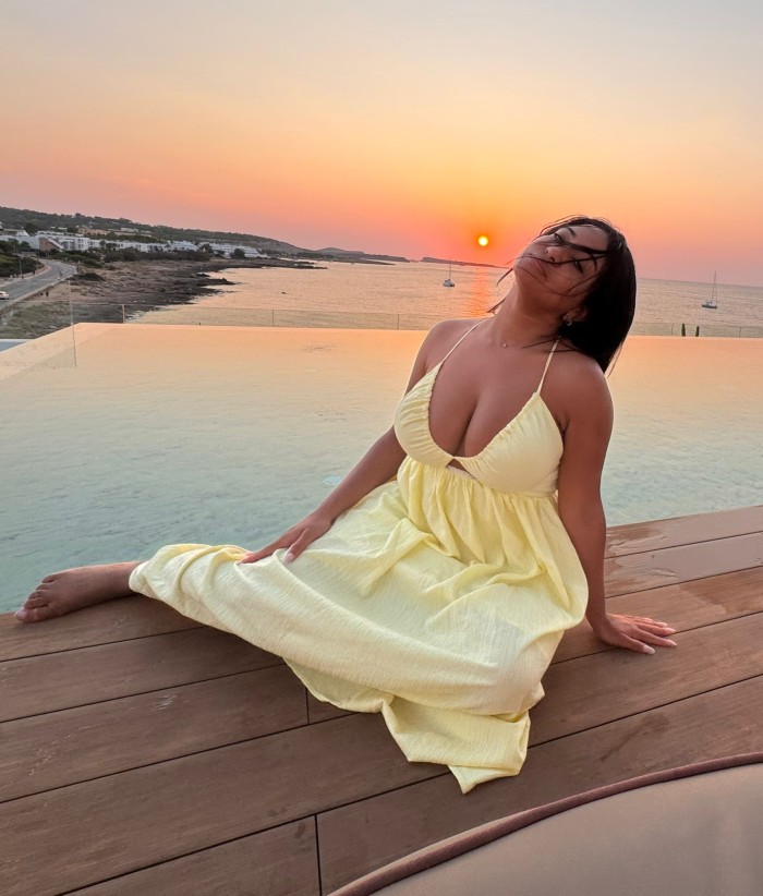 DEMASIADO ENCANTADORA Playa d’en Bossa 610137277