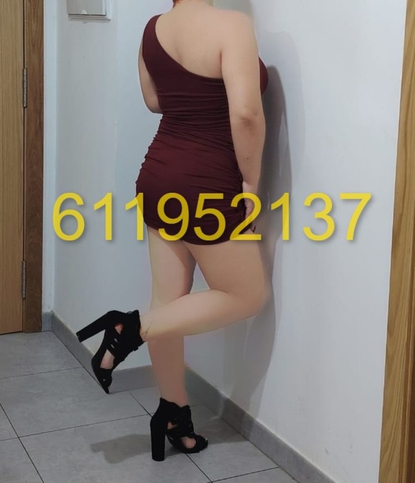 $$ NOVEDAD $$ JENNIFER: RUBIA ESPECTACULAR EN FERROL CENTRO $$
