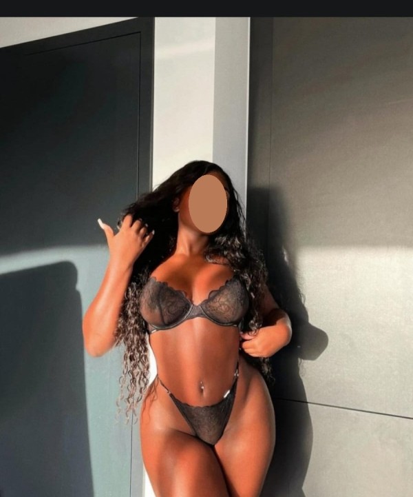 JOVENCITA MULATA COLOMBIANA PRECIOSA ESTRENO 24H