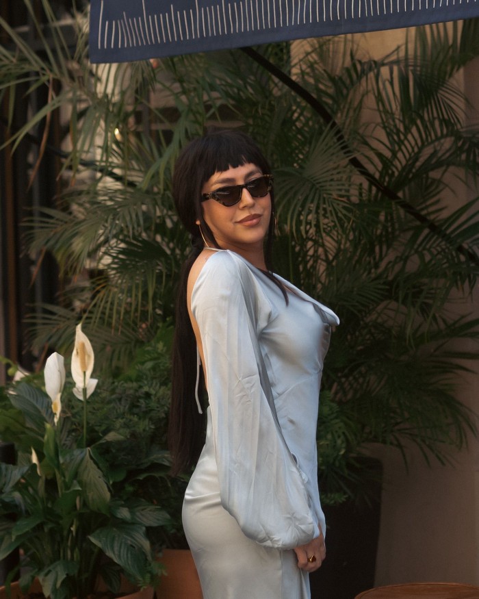 Guarra bella y femenina 100% XL