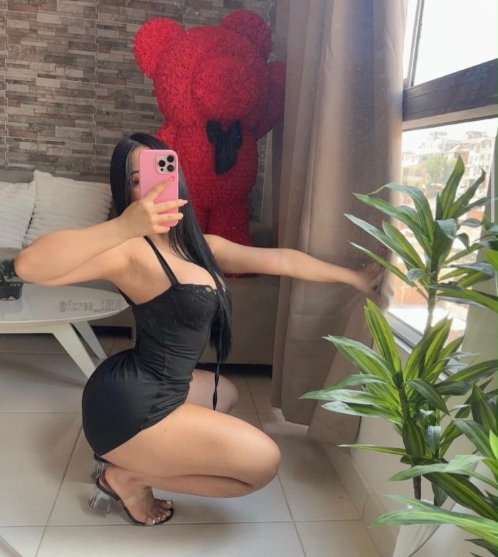 Novedad jovencita multiorgasmica adicta al sexo
