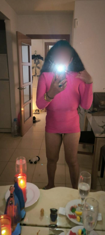 ARDIENTE LUJURIOSA IMPLICADA CACHONDA COMPLACIENTE