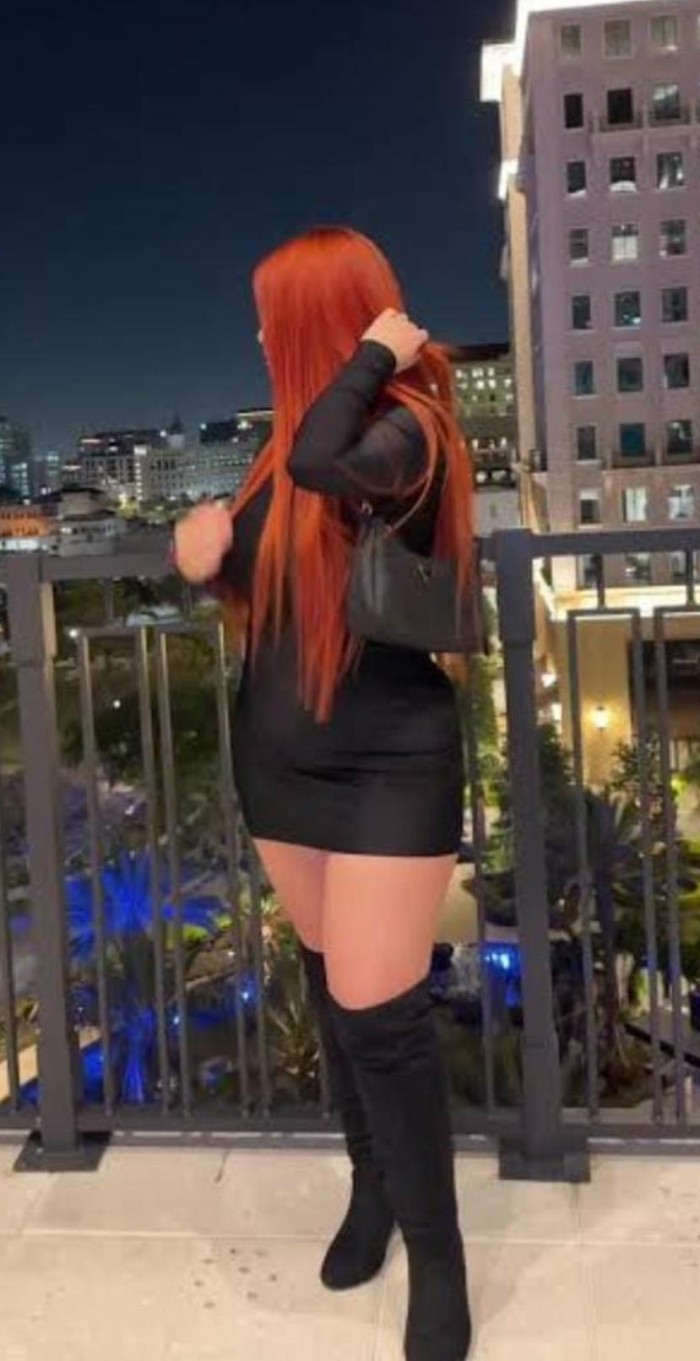 EXOTICA DELICIOSA MUY IMPLICADA CON GANAS DE TODO