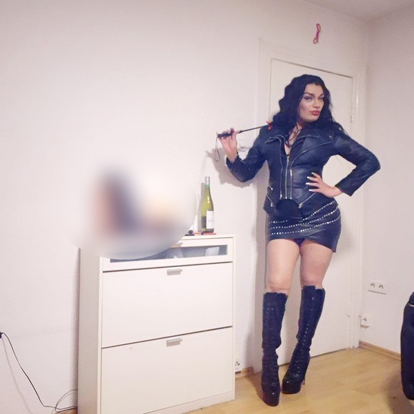 Fogosa ardiente mujer con Polla