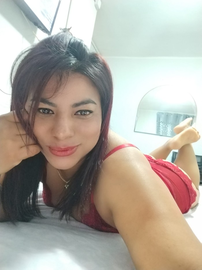 HERMOSA SENSUAL ARDIENTE DIOSA DEL SEXO